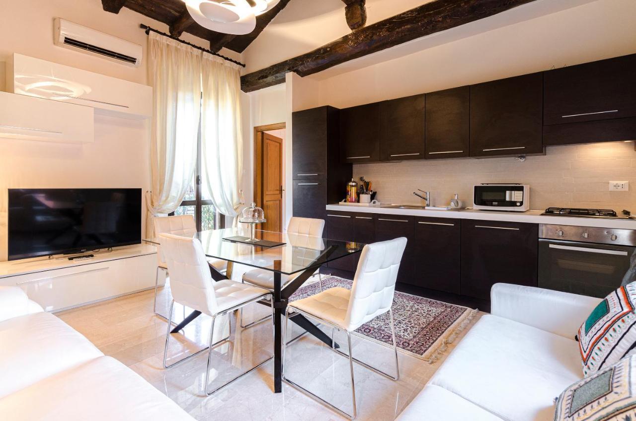 Begatto Apartment, Nel Cuore Del Centro Storico 博洛尼亚 外观 照片